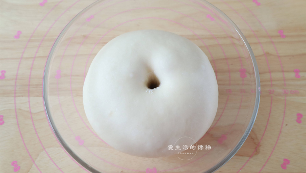 双鱼座化妆师的成功秘诀是什么？小淇云库-创业网-网赚副业-网创副业-项目拆解-技术类创业资源网-副业网-免费资源下载小淇云库